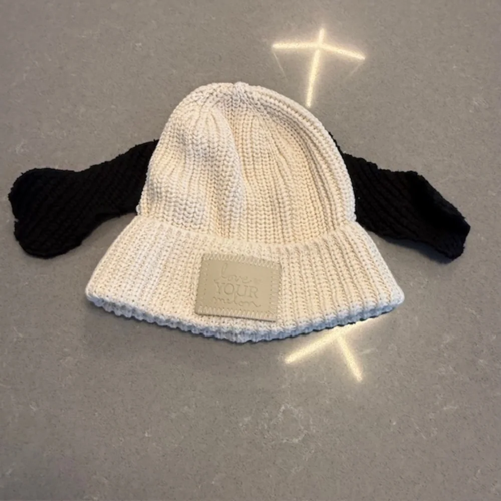 NWOT-Love Your Melon LYM Youth Beanie Cream Puppy Ear Knit Logo Cap Hat New
